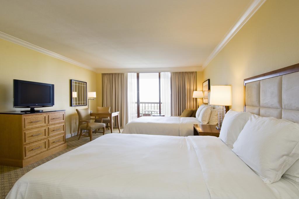Resort Naples Grande 4*