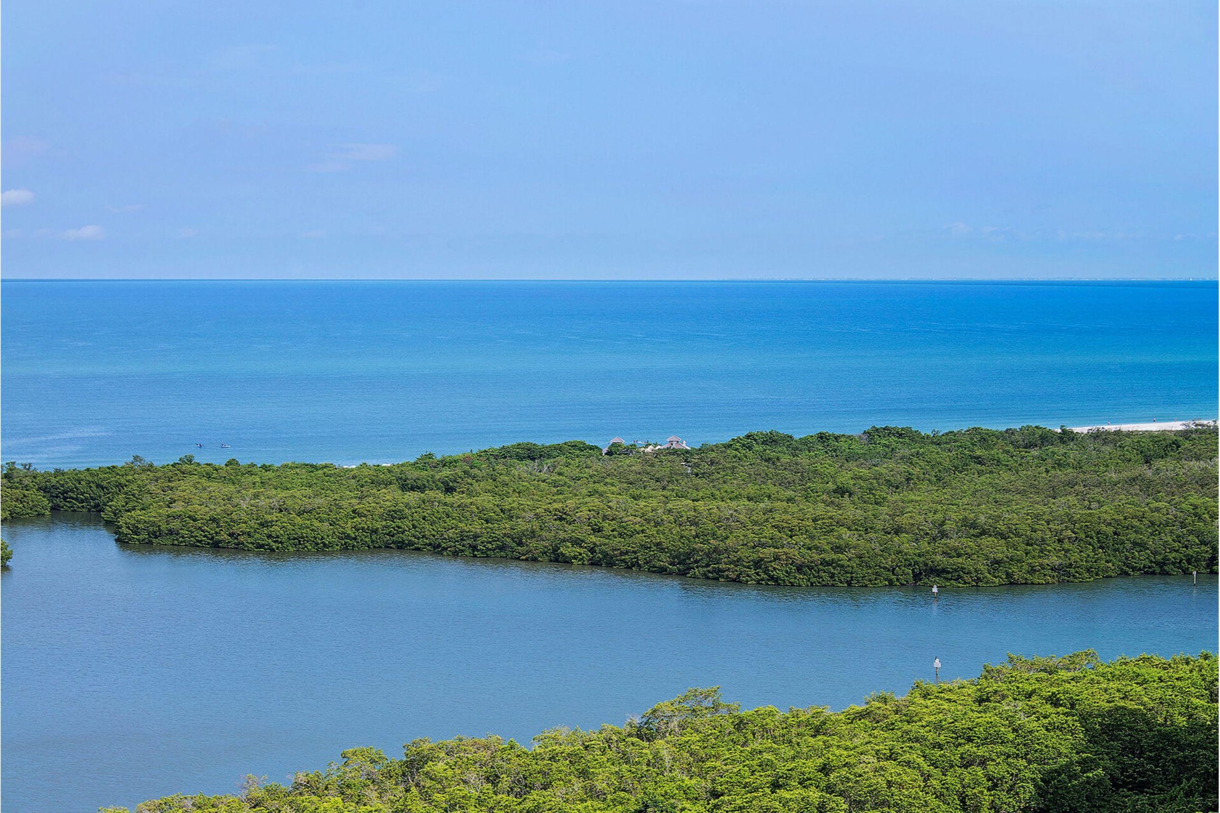 Naples Grande 4*