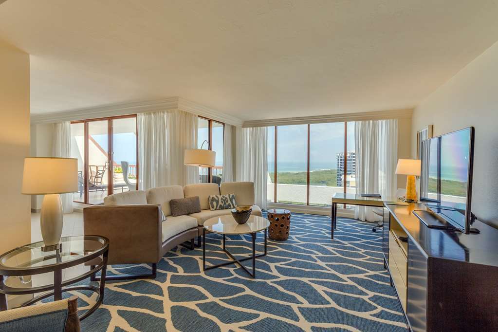 Naples Grande Resort 4*